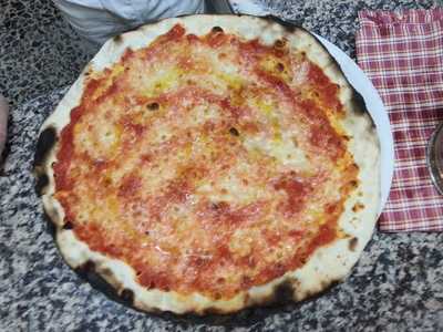 Sfizio Pizzeria, Cura di Vetralla