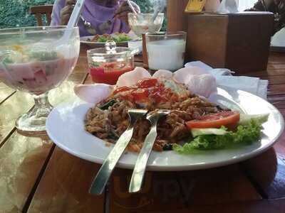 Taman Palem Resto Dan Cafe