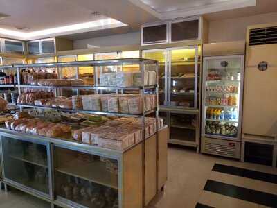 Hoya Bakery