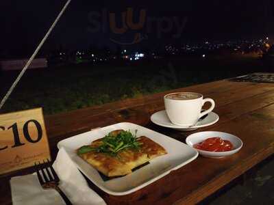 Pupuk Bawang Cafe And Dining