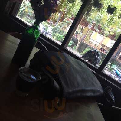 Kopilot Coffee and Bar