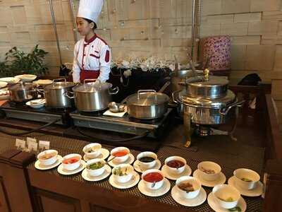 Cascade International Restaurant