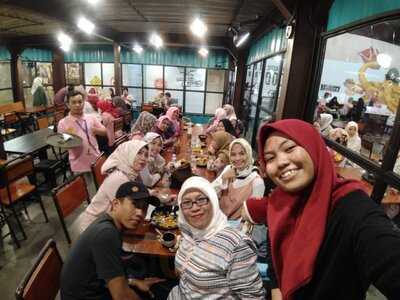 OTW Food Street Makassar