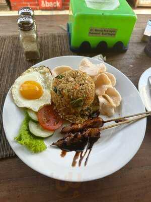 Warung Bule