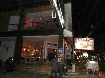 Cafe Legian Paradise