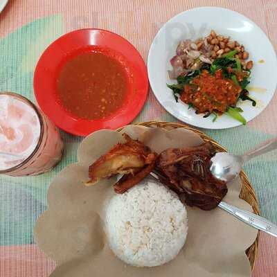 Ayam Betutu Khas Gilimanuk Bali - Cabang Tuban