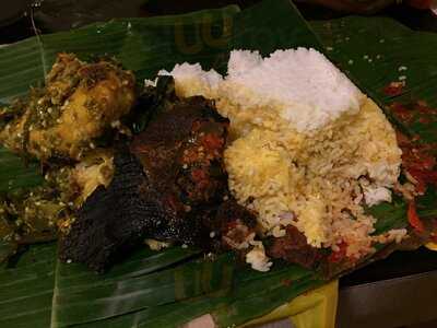 Nasi Kapau Uni Cah