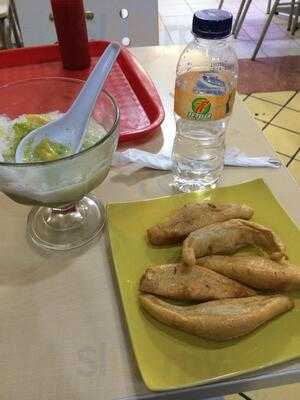 Es Teler 77 Mall Ambassador