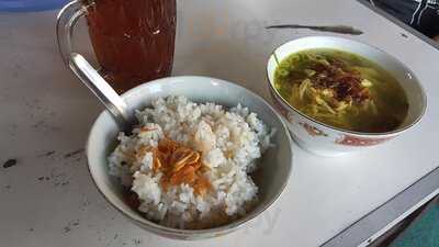 Soto Ayam Asli Kudus Pak Denuh menu
