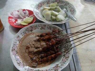 Sate Ayam Podomoro