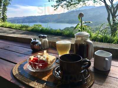 Terrasse Du Lac Tamblingan Sari