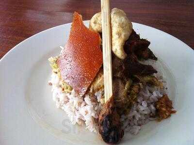 Warung Babi Guling Depot Betty 2 menu