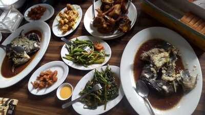 Rasane Seafood & Ikan Bakar