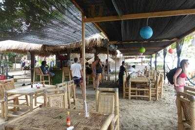 Paradiso Beach Bar And Cafe