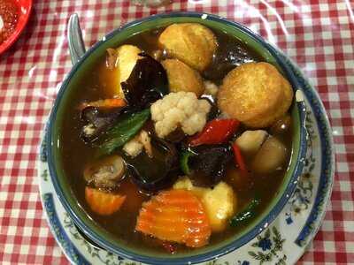 Aneka Rasa Jaya Makan menu