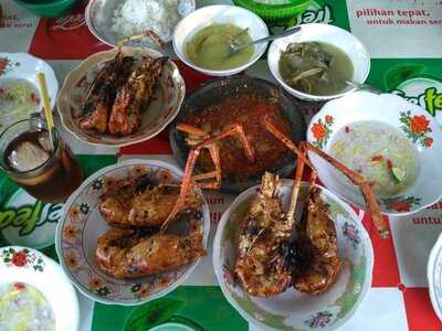 Warung Yuli menu