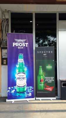 Clique Kitchen & Bar