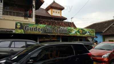 Gudeg Yu Djum Pusat