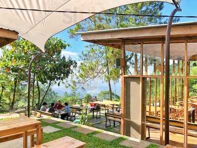 Kapitoo Glamping And Cafe