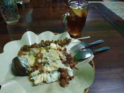 Gudeg Banyumas Bu Anik