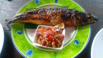 Rumah Makan Ikan Bakar Slengseng