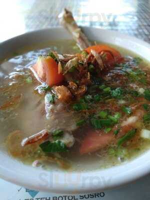 Sop Ayam Kampung Pak Wo menu