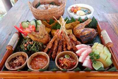 Gapura Warung menu