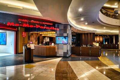 Momo Paradise - Kelapa Gading