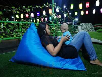 D' Warna Selfie & Cafe