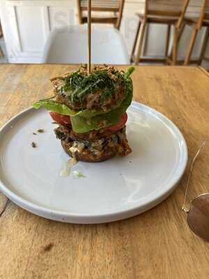 JUJU Zero Waste Groceries & Cafe