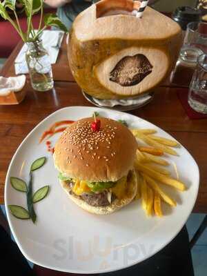 Gossips Café Seminyak