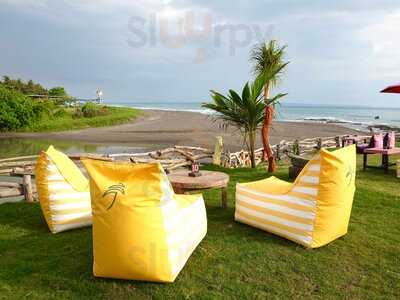 Lyma Beach menu