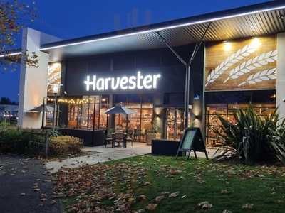 Harvester  Ravenswood