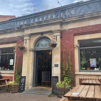 The Crafty Egg, Fishponds