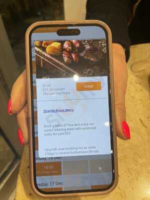 Pivot British Bar & Bistro