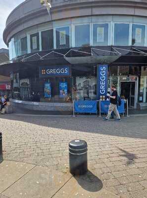 Greggs - Queens Square Bus Station