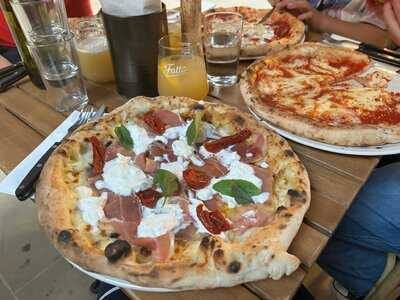 Fatto A Mano Pizza & Beer