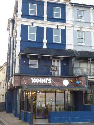 Yanni's Fish And Chips