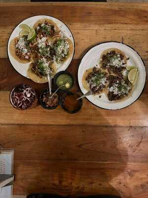 Temoc Tacos & Mezcal