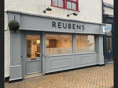 Reubens Cafe & Coffee