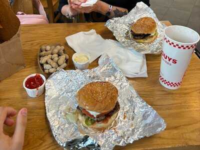 Five Guys Victoria