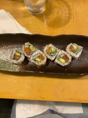 Moma Sushi Gdl