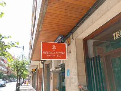 Brasería Restaurante La Oficina