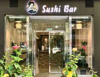 Sushi Bar