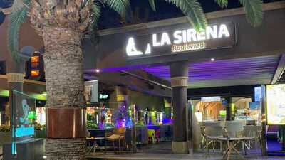 La Sirena, Boulevard