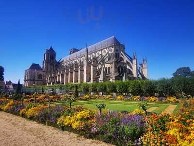 Terrasse Jardin De L'hôtel De Ville, Bourges