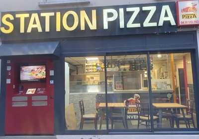 Station Pizza