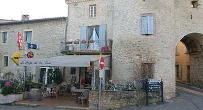 Café de la Soie, Taulignan