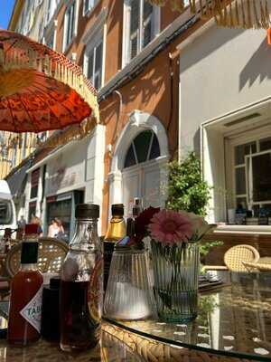 Café Marlow, Bastia