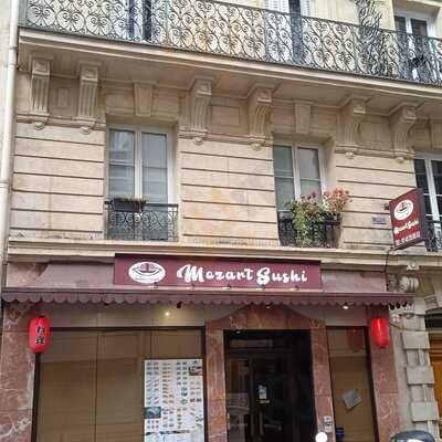 Mozart Sushi, Paris